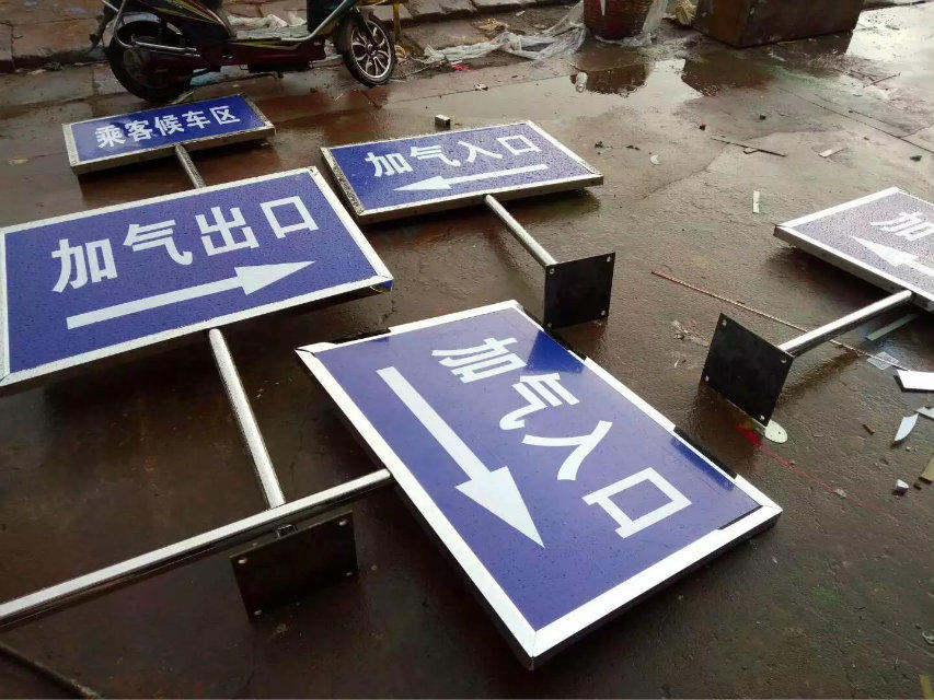 十大外围足球大平台|
C罗再碰老东家?尤文进欧冠一档露玄机 囧叔最不愿抽到的是它(图3) 十大外围足球平台app