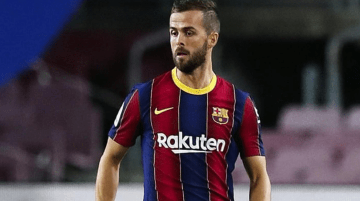 十大外围足球大平台：
巴萨欧冠首发11人浮现！梅西领衔无锋阵 1.2亿先生或成替补(图6)